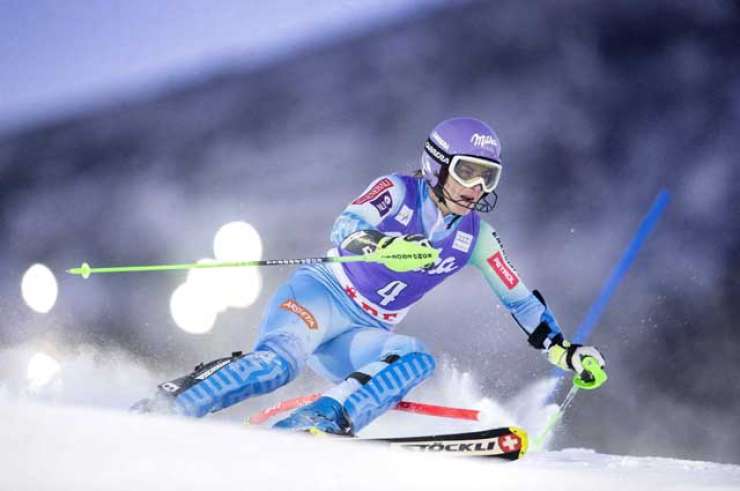 Mazejeva druga na slalomu v Aareju