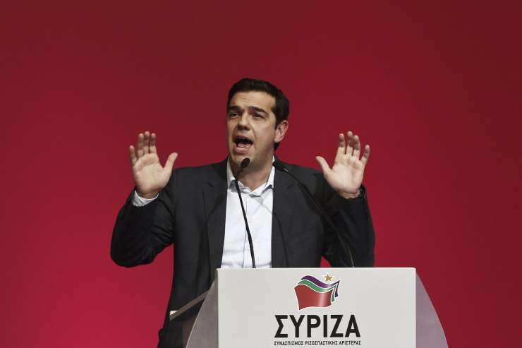 V Grčiji po anketah sodeč vodi skrajna levičarska stranka Siriza