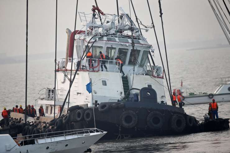 Ladijska nesreča na kitajski reki terjala 21 smrtnih žrtev