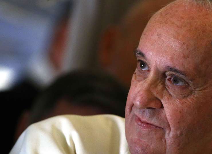 Strokovnjak: Papež se ne spozna na zajce