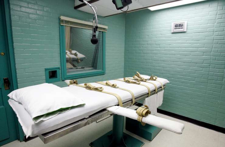 Bidnov minister ukazal zaustavitev izvrševanja smrtnih kazni v ZDA
