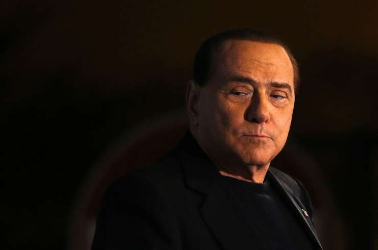 Berlusconi končal s kazenskim delom v domu za ostarele: "Izkušnja me je ganila."