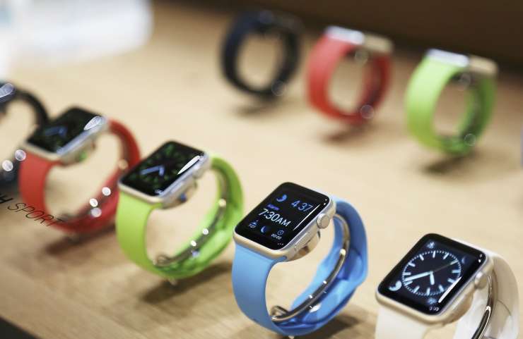 Apple Watch naprodaj aprila; cena od 320 do 15.700 evrov