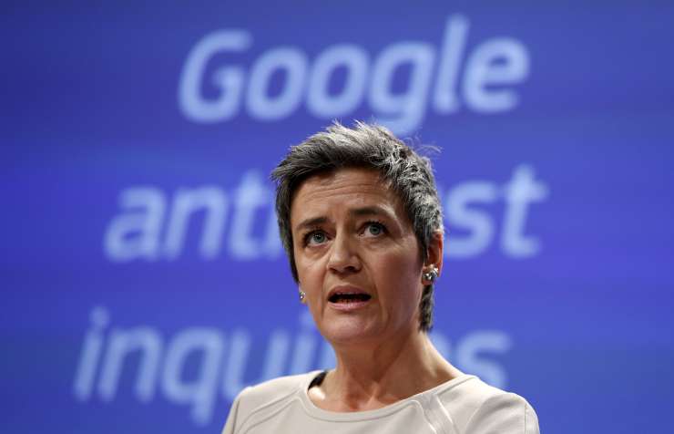 Bruselj  gre v ofenzivo proti Googlu; grožnja milijardnih glob