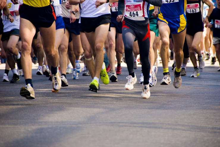 Delavci na londonskem maratonu so se posmehovali najpočasnejšim tekačem: Debeluhi!