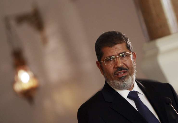 Egiptovsko sodišče Mursija obsodilo na smrt