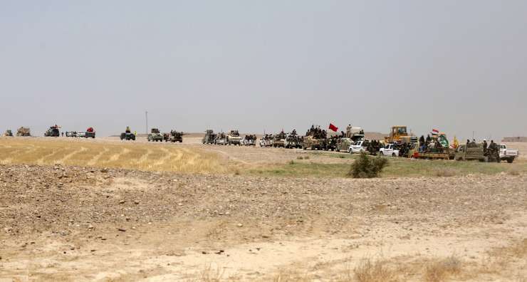Blizu iraškega Tikrita iz množičnih grobišč izkopali skoraj 500 trupel