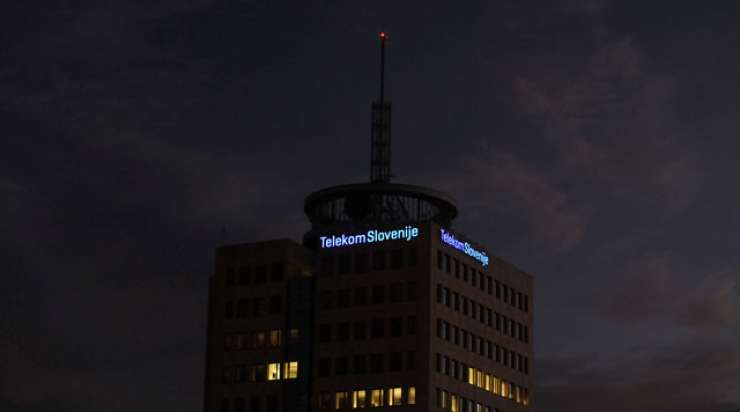 Neuradno: Uprava SDH je za prodajo Telekoma