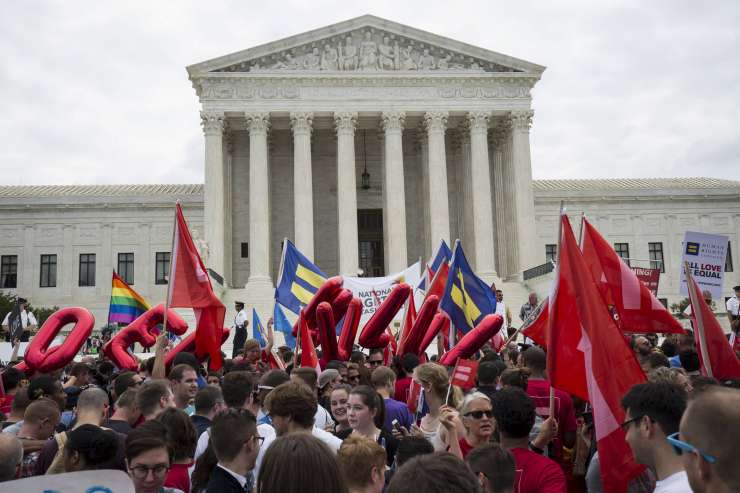 Ameriško vrhovno sodišče legaliziralo istospolne poroke po celotnem ozemlju ZDA