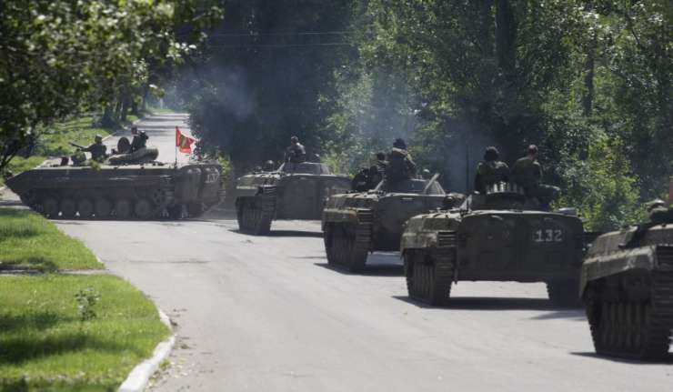 Rusija obtožuje Ukrajino, da na vzhodu kopiči vojake