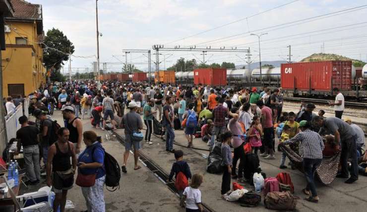 Srbija pod vse močnejšim pritiskom migrantov