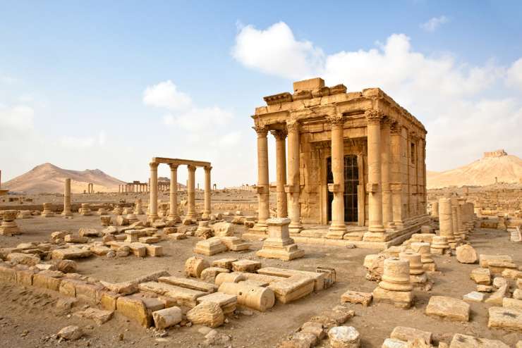 Muslimanski skrajneži razstrelili tempelj v sirski Palmiri