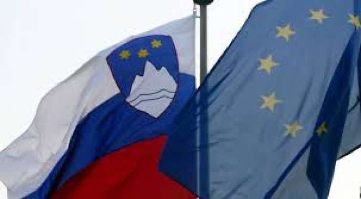 Slovenija pri pobiranju DDV uspešnejša od povprečja EU
