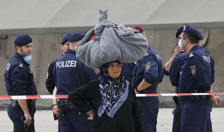 Avstrija bo v Slovenijo poslala strokovnjake, ki bodo pomagali pri nadzoru schengenske zunanje meje