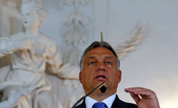 Orban Nemčiji očita "moralni imperializem" v begunski krizi