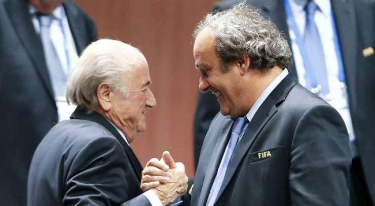 Blatterju in Platiniju grozi prepoved opravljanja vseh funkcij v nogometu