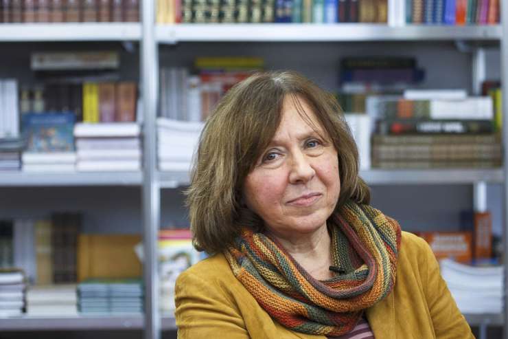 Nobelova nagrada za literaturo beloruski pisateljici Svetlani Aleksijevič 