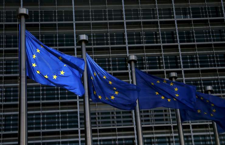 Evropska komisija Sloveniji predlaga nadaljnji umik države iz gospodarstva