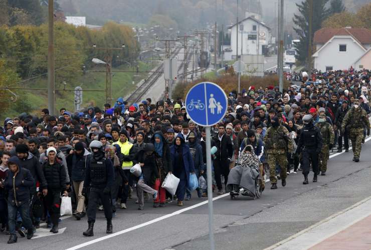 Včeraj v Slovenijo vstopilo najmanj migrantov v drugem valu