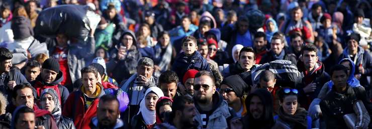 Sredi tedna prihaja od 20.000 do 30.000 migrantov
