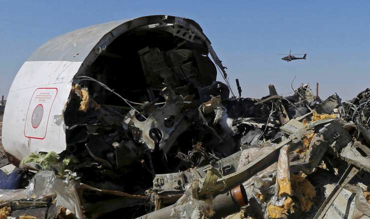 Strmoglavljenje ruskega letala nad Sinajem teroristično dejanje
