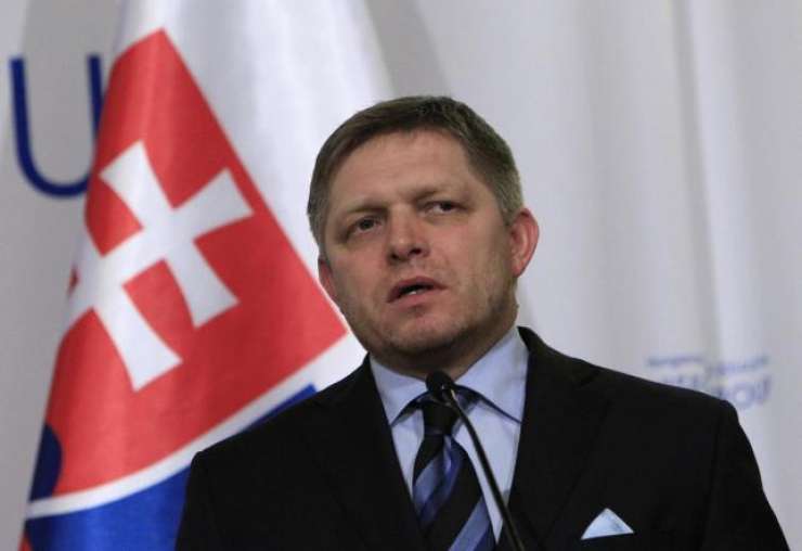 Slovaški premier Fico: Varnost je pomembnejša od pravic migrantov