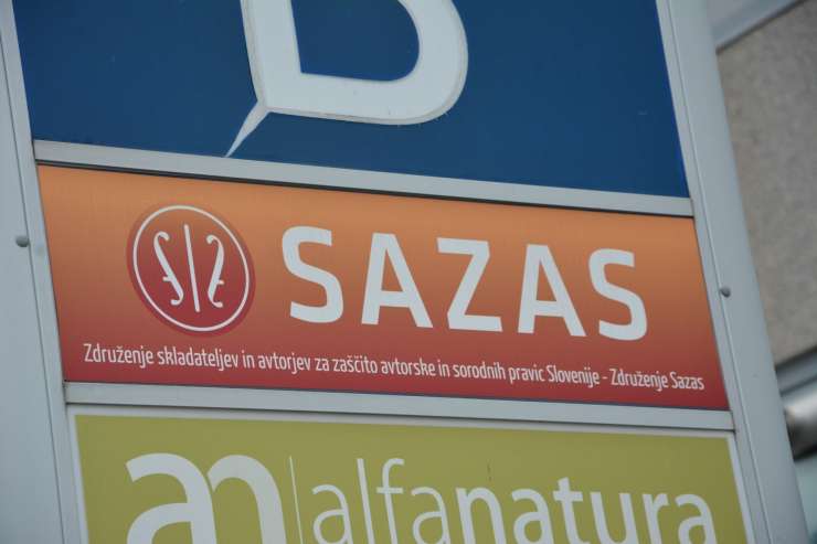Sazas ni uspel s 50.000 evrov težko tožbo proti Dnevniku: