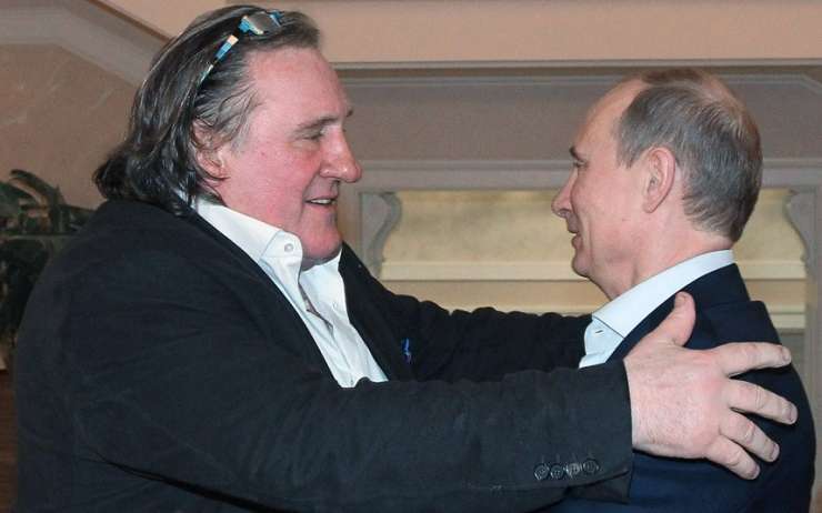 Putinov prijatelj Gerard Depardieu bo igral Stalina