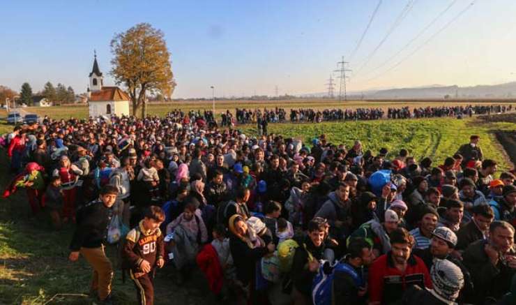 EU naj bi napovedala zaprtje balkanske migracijske poti