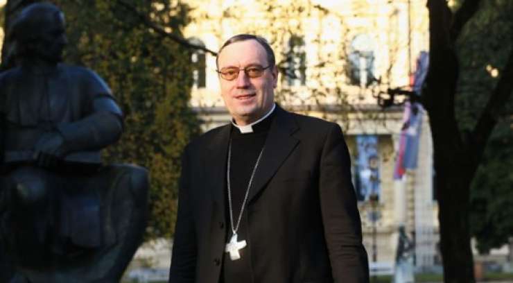 Nadškof Cvikl: Če nimaš identitete, ne moreš v dialog z drugim 