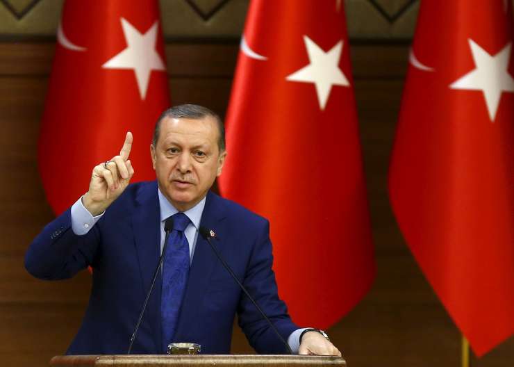 Erdogan priznal poraz: na ponovljenih volitvah v Istanbulu spet zmagal kandidat opozicije