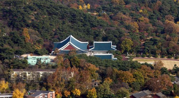 Bo Kim Jong Un razstrelil južnokorejsko predsedniško palačo?