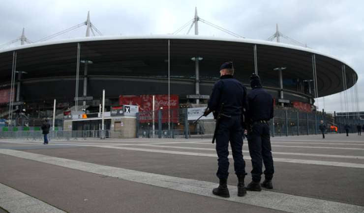 EP v Franciji bo varovala vojska 60.000 policistov
