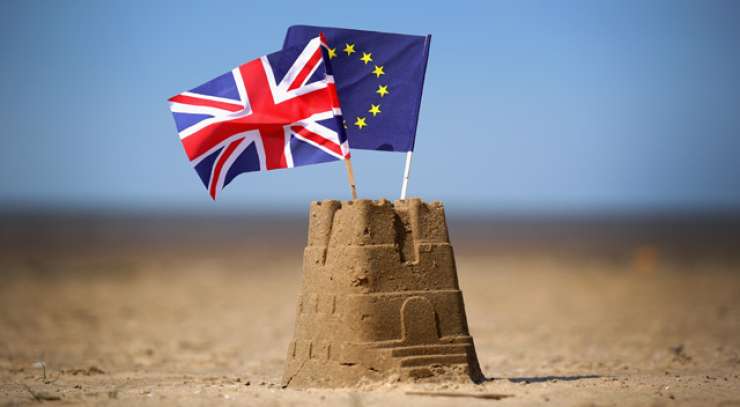 Evropa, adijo: 55 odstotkov Britancev hoče zapustiti EU