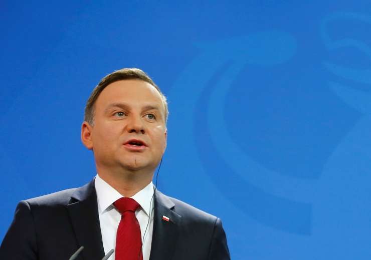 Poljake čaka še drugi krog predsedniških volitev