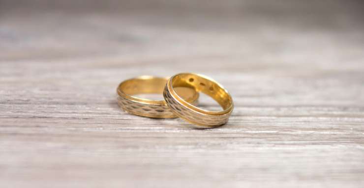 Slovenec je v Nemčiji po dveh letih le našel lastnico izgubljenega poročnega prstana