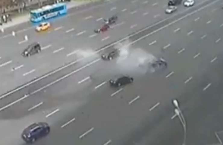 V Moskvi v nesreči s Putinovim vozilom umrl njegov najljubši voznik