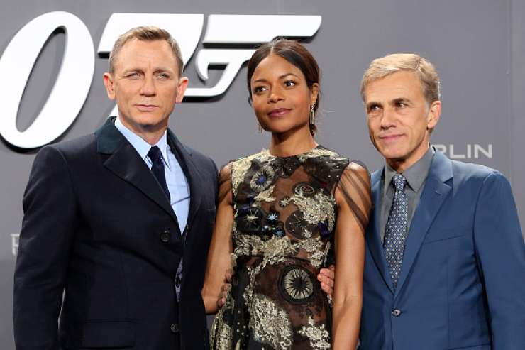 Danielu Craigu 150 milijonov dolarjev za dva nova Bonda