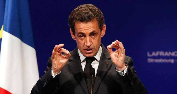 Sarkozy dobil tri leta zapora zaradi korupcije
