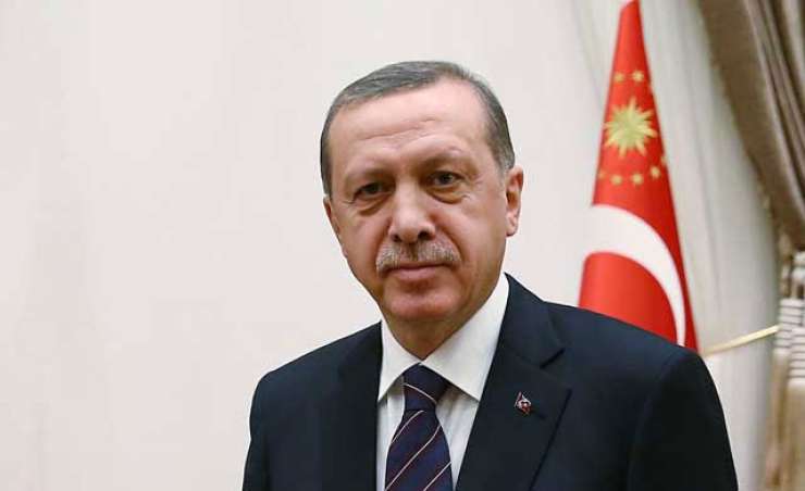 Kuhar, ki Erdoganu ne bi postregel čaja, je pristal za rešetkami
