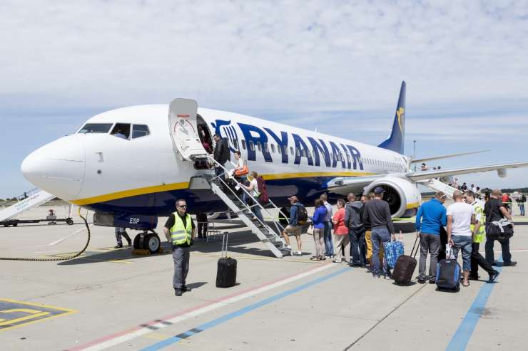 Ryanair: Cepiva bodo pomagala letalskemu prometu