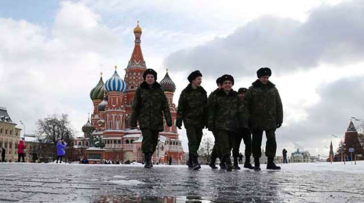 Rusija vrača udarec in izganja 23 britanskih diplomatov