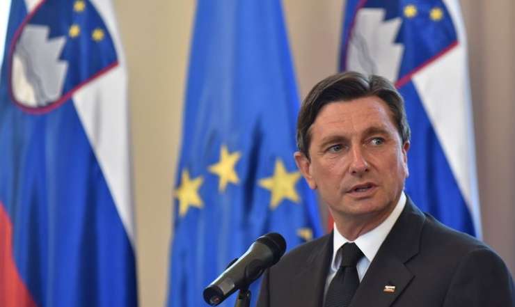 Pahor bo odlikoval bronaste rokometaše
