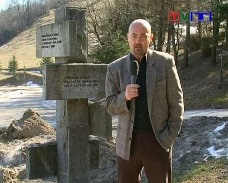 VIDEO: Poglejte, kako je vodilni komentator Nove24TV Roman Vodeb hvalil diktatorja Tita!