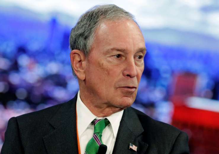 Bloomberg vložil kandidaturo za predsedniškega kandidata demokratov