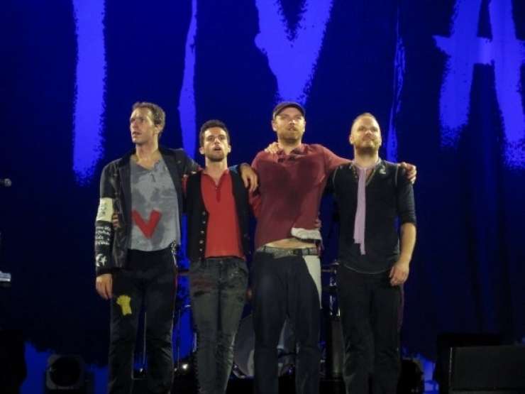 Coldplay kot presenečenje izdali klavirsko balado