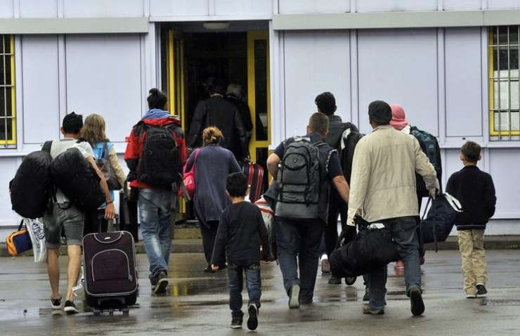 V Slovenijo iz Italije premestili eritrejske migrante