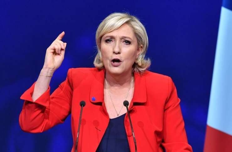 Le Penova proti islamskemu ekstremizmu: zaprla bi mošeje, izgnala radikalne imame