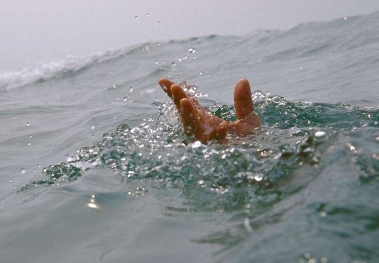 Nekdanji svetovni prvak v plavanju je rešil utapljajočega se moškega