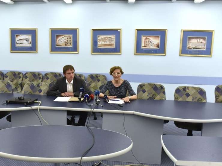 Svet UKC Ljubljana začel s postopkom razrešitve vodstva